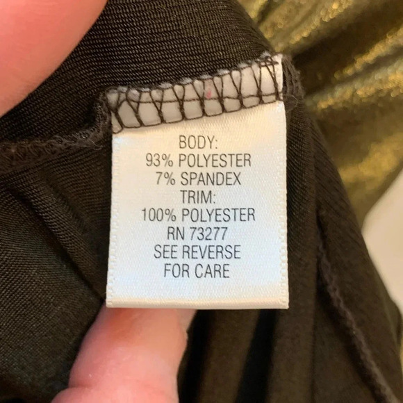 Dana Buchman Gold Metallic Scoop Neck Short Sleeved Blouse - size Small - Picture 11 of 11